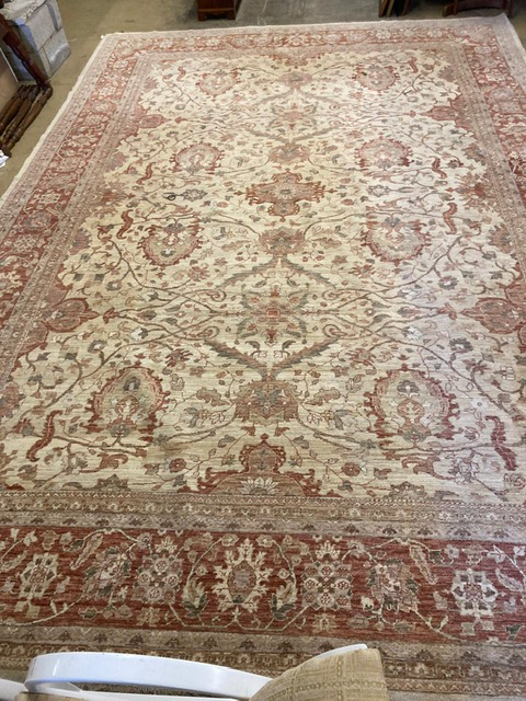 A Pakistan Zeigler carpet, 540 x 360cm